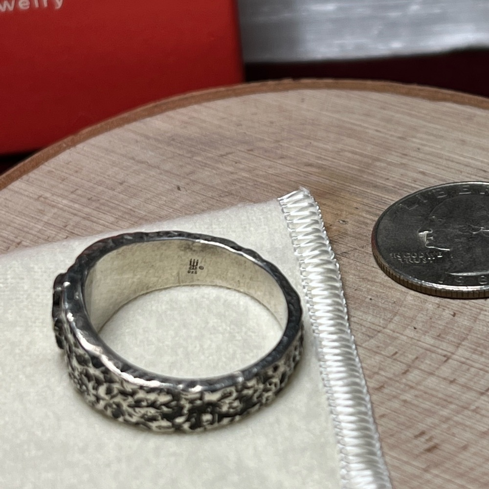 Retired James Avery Textured Cross Ring - image 2